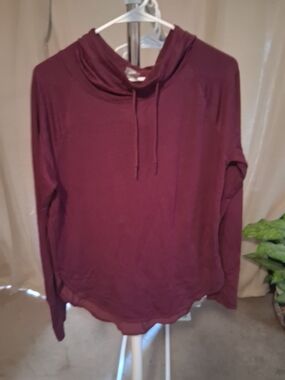 Athletic Works Maroon Drawstring Hooded Long Sleeve Top
